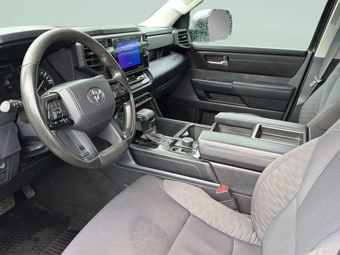 Used 2023 Toyota Tundra SR5 w/ SR5 Convenience Package AWD/4WD image 29
