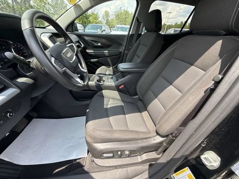 Certified 2023 GMC Terrain SLE w/ Driver Convenience Package AWD/4WD image 19