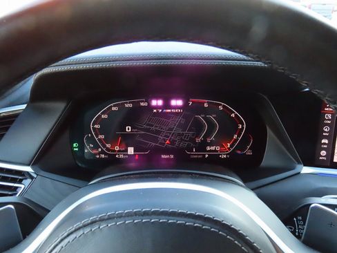 Used 2021 BMW X7 M50i image 34