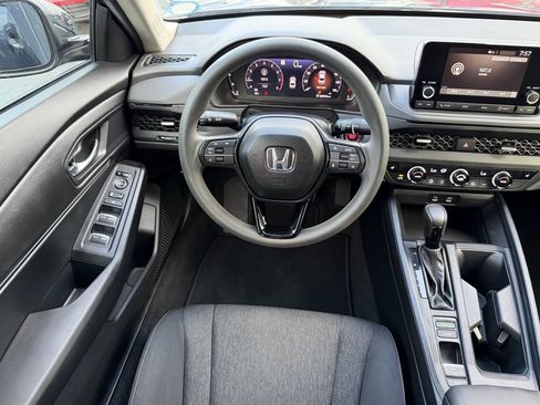 Used 2024 Honda Accord EX image 14