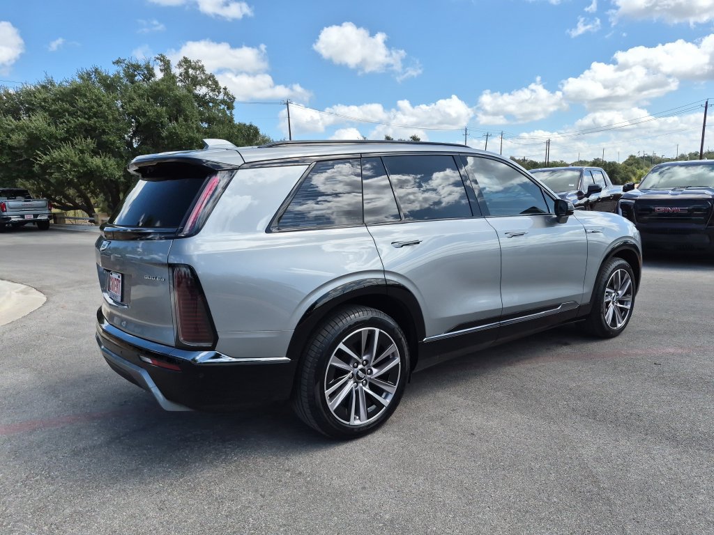 Used 2026 Cadillac Vistiq Sport AWD/4WD image 9