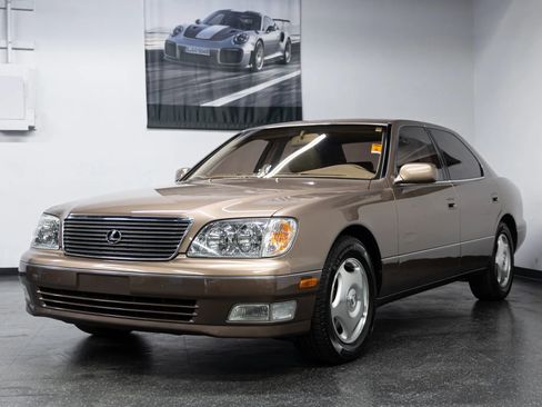 Used 1998 Lexus LS 400 image 4