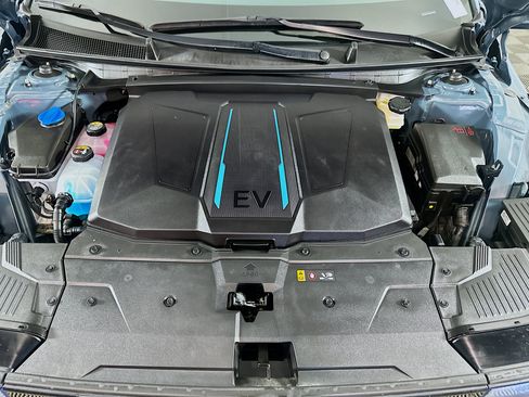Used 2024 Hyundai Ioniq 5 SEL RWD image 33