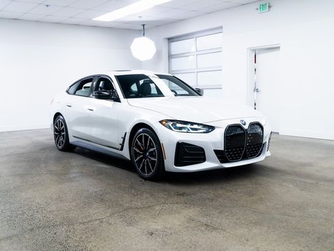 Used 2023 BMW i4 M50 w/ Premium Package image 27