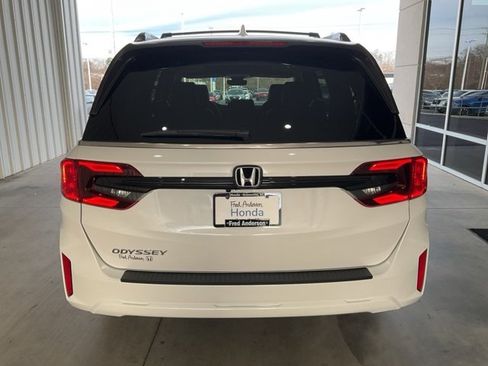 New 2026 Honda Odyssey EX-L image 24
