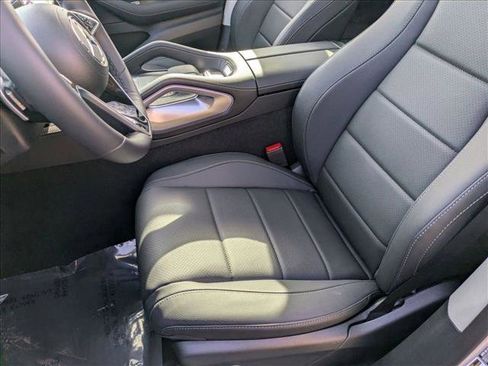 Certified 2026 Mercedes-Benz GLS 450 4MATIC image 15