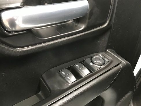 Used 2021 Chevrolet Silverado 1500 W/T w/ WT Value Package image 10