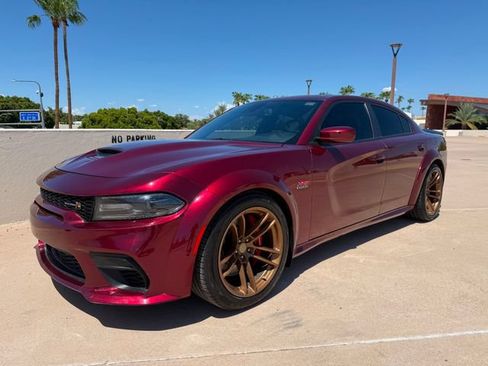 Used 2020 Dodge Charger Scat Pack RWD image 3