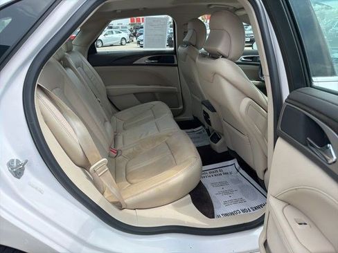 Used 2017 Lincoln MKZ Reserve FWD image 16