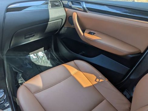 Used 2016 BMW X3 xDrive28i image 16