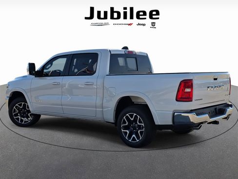 New 2026 RAM 1500 Laramie AWD/4WD image 4