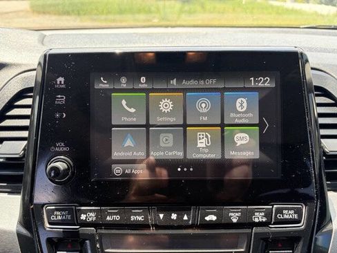 Used 2018 Honda Odyssey EX-L image 12