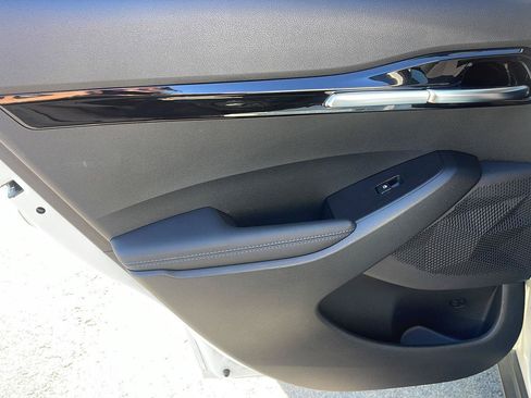 Used 2022 Kia Seltos S FWD image 30