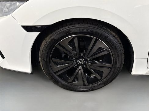 Used 2018 Honda Civic EX image 38