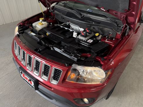 Used 2017 Jeep Compass Sport w/ Power Value Group AWD/4WD image 14