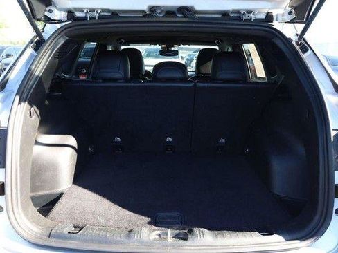 Used 2025 Jeep Compass Limited AWD/4WD image 7