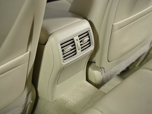 Used 2020 INFINITI Q50 Luxe w/ Essential Package (3.0T Luxe) image 26