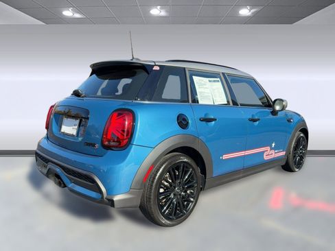 Certified 2023 MINI Cooper S image 9