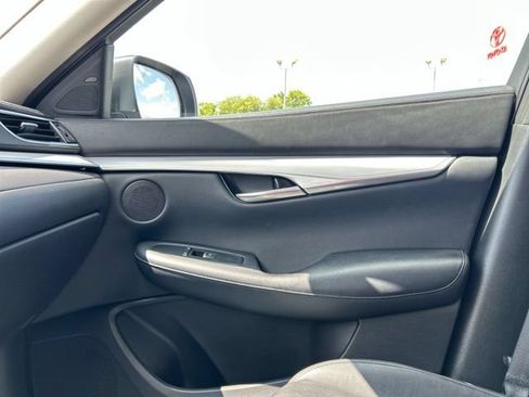 Used 2021 INFINITI QX50 Luxe FWD image 43