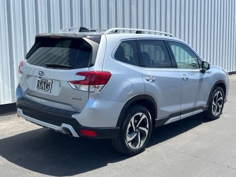 Certified 2024 Subaru Forester Touring w/ Convenience Package AWD/4WD image 6