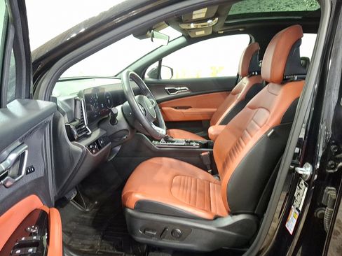 Used 2023 Kia Sportage SX image 13