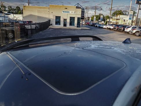 Used 2019 Subaru Crosstrek 2.0i Limited w/ Moonroof Package w/Navigation image 11