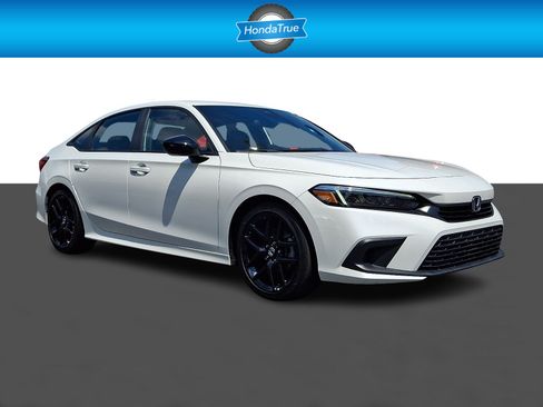 Used 2024 Honda Civic Sport image 1