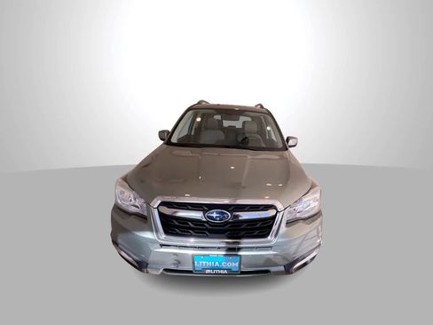 Used 2017 Subaru Forester 2.5i Limited w/ Popular Package #2 AWD/4WD image 3