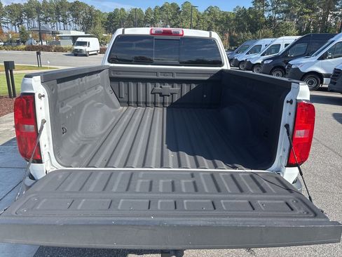 Used 2019 Chevrolet Colorado Z71 w/ LPO, Premium Interior Package image 16