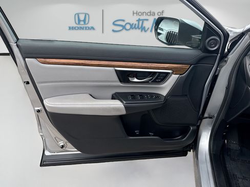 Certified 2019 Honda CR-V Touring image 20