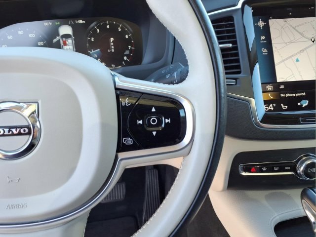 Used 2020 Volvo XC90 T6 Momentum AWD/4WD image 21