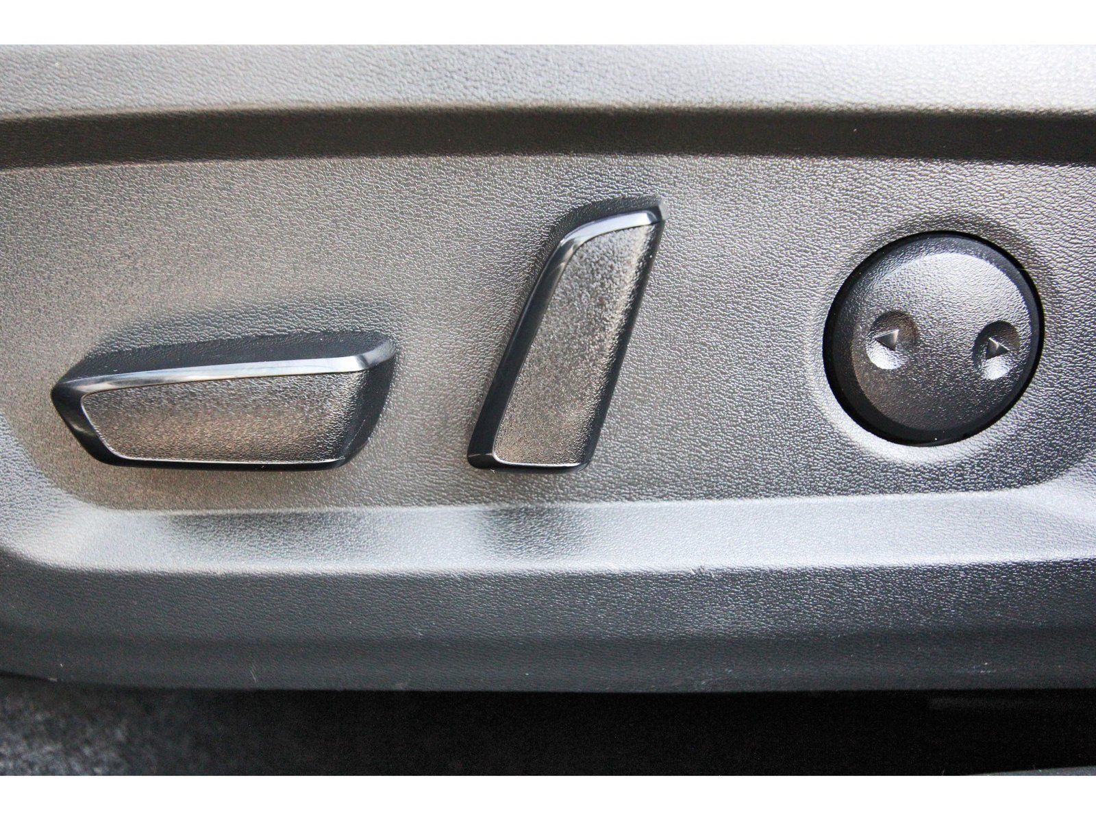 Used 2021 Nissan Rogue SL FWD image 34