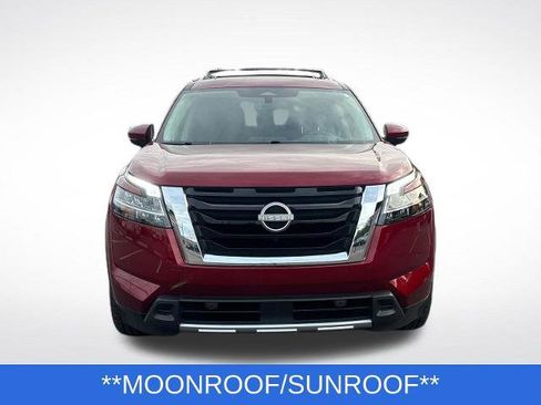 Used 2024 Nissan Pathfinder Platinum AWD/4WD image 10