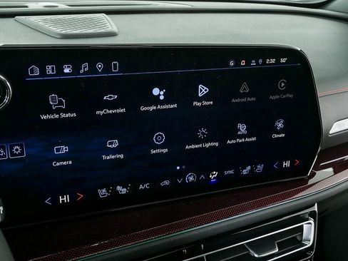 New 2026 Chevrolet Traverse RS w/ LPO, Floor Liner Package image 14