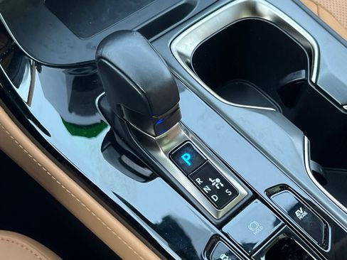 Used 2022 Lexus NX 350h AWD image 18