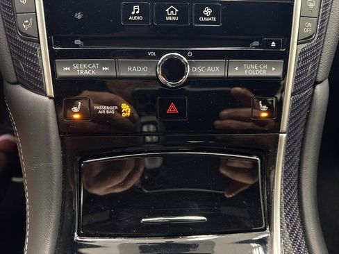 Used 2018 INFINITI Q60 Red Sport 400 w/ Sensory Package 3.0T Sport image 19