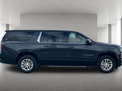 Used 2025 Chevrolet Suburban LT
