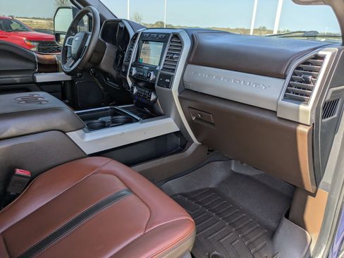 Used 2019 Ford F250 King Ranch w/ King Ranch Ultimate Package image 26