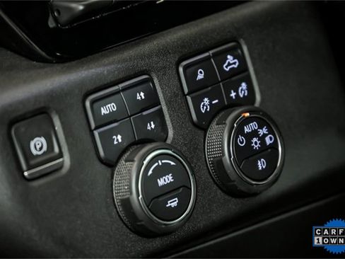 Used 2024 Chevrolet Silverado 1500 High Country w/ High Country Premium Package image 17