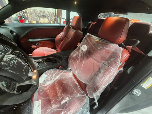 Used 2023 Dodge Challenger SRT Hellcat Redeye image 11