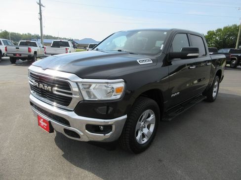 Used 2019 RAM 1500 Big Horn AWD/4WD image 9