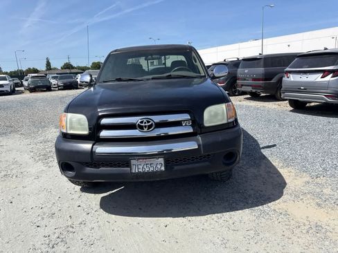 Used 2003 Toyota Tundra SR5 RWD image 2
