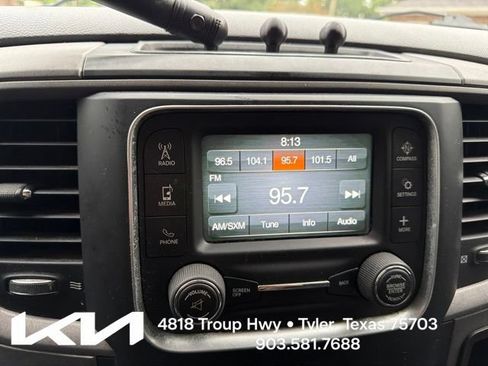 Used 2015 RAM 2500 Tradesman w/ Chrome Appearance Group AWD/4WD image 18