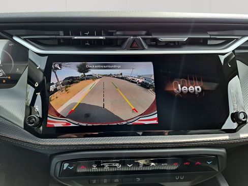 New 2026 Jeep Cherokee Limited image 41