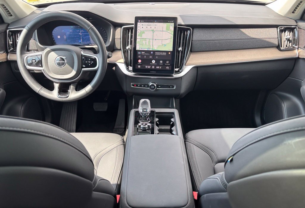 Certified 2026 Volvo XC90 B6 Core w/ Protection Package Premier AWD/4WD image 6