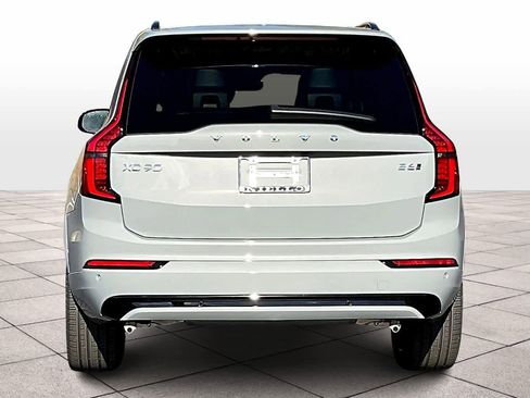 New 2026 Volvo XC90 B6 Ultra w/ Protection Package image 6