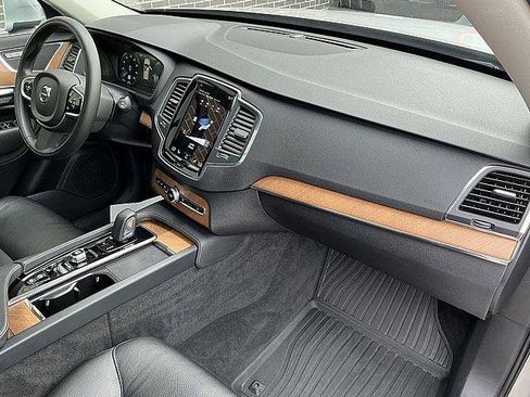 Used 2021 Volvo XC90 T8 Inscription Expression w/ Climate Package AWD/4WD image 21