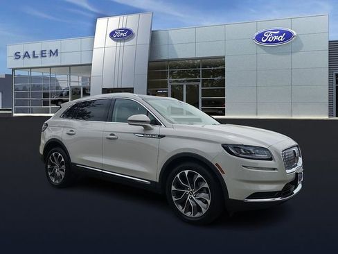 Used 2022 Lincoln Nautilus Reserve AWD/4WD image 1