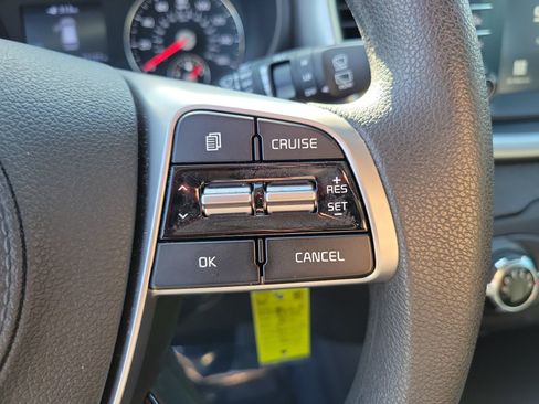 Used 2020 Kia Sorento FWD V6 image 19