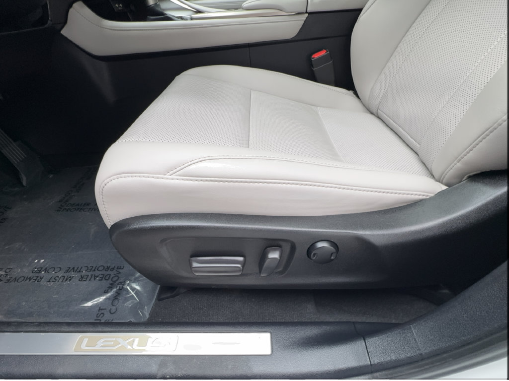 Used 2022 Lexus RX 350 FWD w/ Premium Package image 25